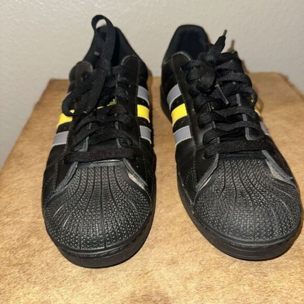 Adidas Superstar  Classic Clamshell‎ Toe Shoe Black  Grey Yellow Size 11.5. - Picture 3 of 7